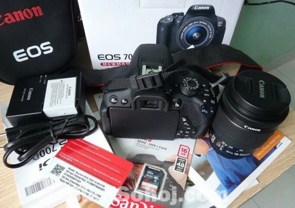 Dslr Canon 700D Camera